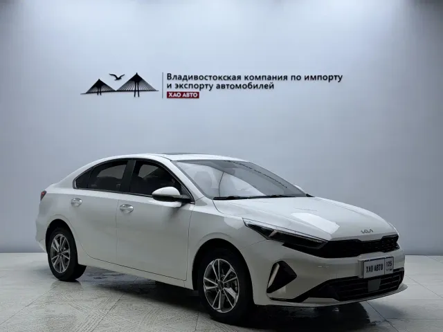 Kia K3 — Фото автомобиля 3