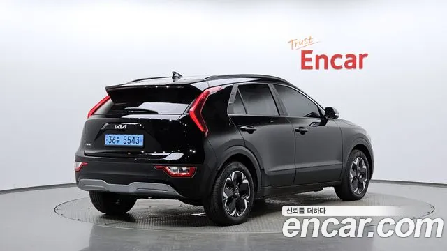 Kia Niro Niro (New) — Фото автомобиля 2
