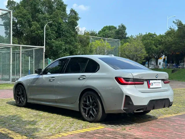 BMW 3 Series — Фото автомобиля 8