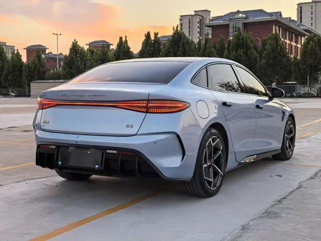 BYD Seal — Фото автомобиля 9