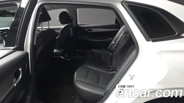 Hyundai Grandeur Новый Grandeur IG — Фото автомобиля 11