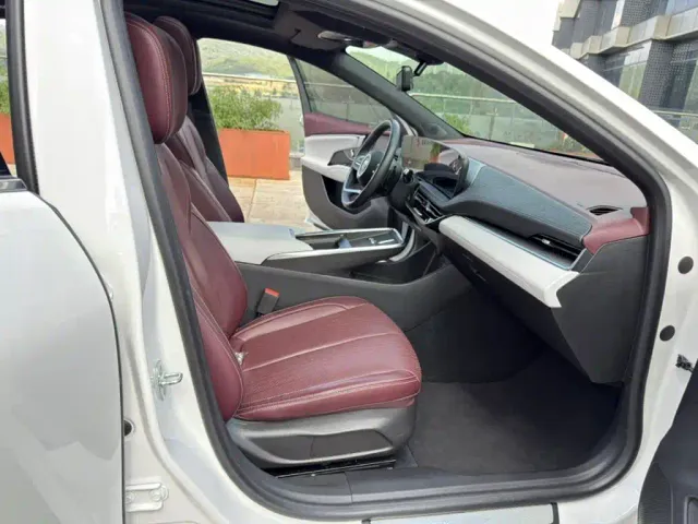 Buick LaCrosse — Фото автомобиля 4