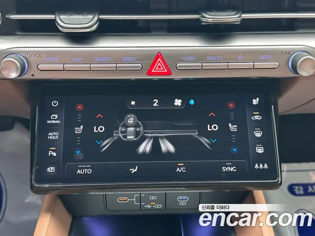 Hyundai Grandeur Grandeur (GN7) 2.5 Бензин 2WD — Фото автомобиля 15