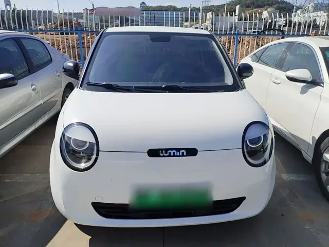 Changan Lumin — Фото автомобиля 2