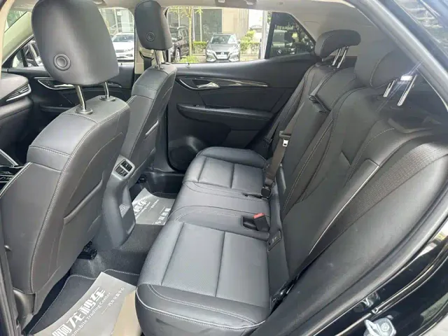 Buick Envision S — Фото автомобиля 7
