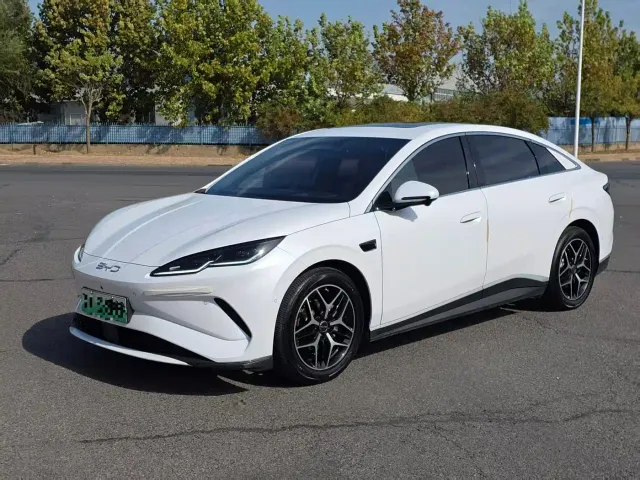 Фотография автомобиля — BYD Seal 06
