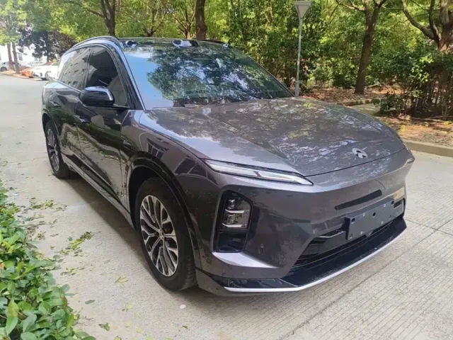 Nio ES6 — Фото автомобиля 21