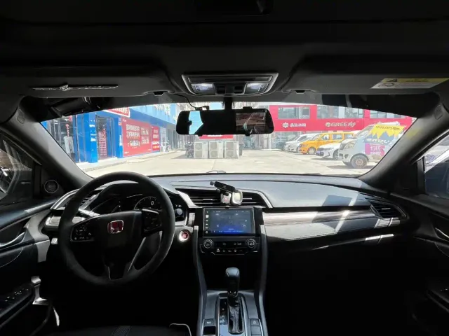 Honda Civic — Фото автомобиля 5