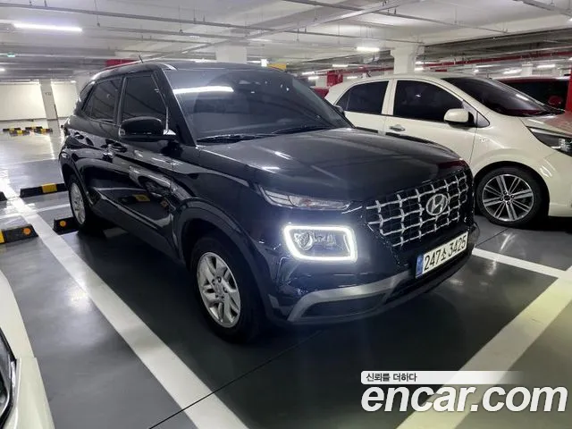 Hyundai Venue — Фото автомобиля 5