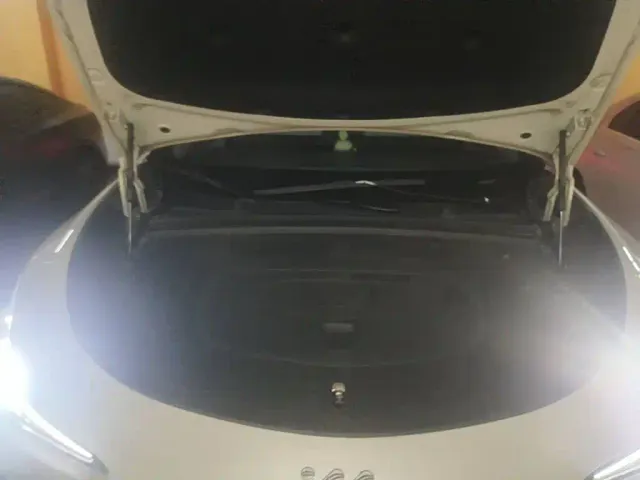 IM Motors LS6 — Фото автомобиля 3