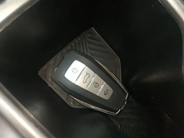 Geely Geometry E Firefly — Фото автомобиля 8