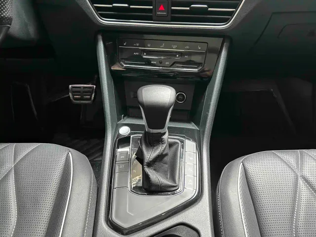 Volkswagen Tiguan L — Фото автомобиля 19