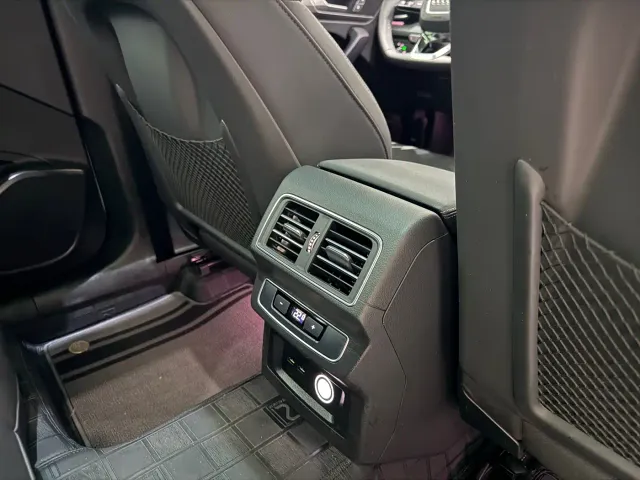 Audi Q5L — Фото автомобиля 11