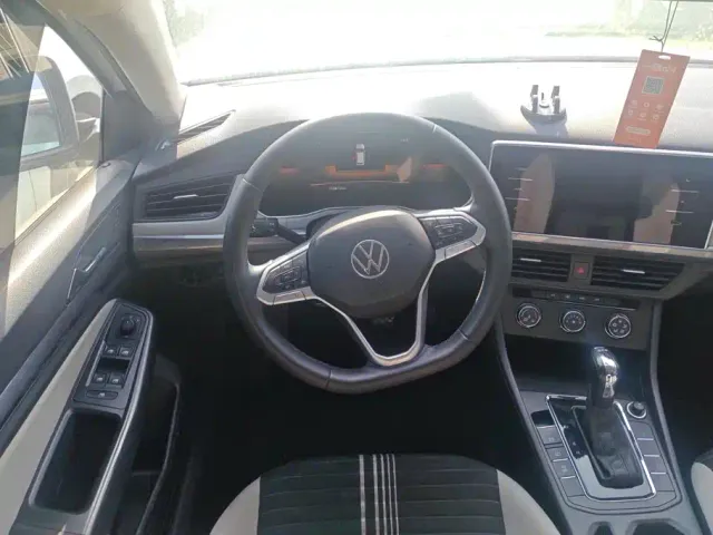 Volkswagen Bora — Фото автомобиля 15