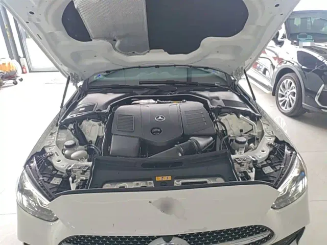 Mercedes-Benz C-Class — Фото автомобиля 19