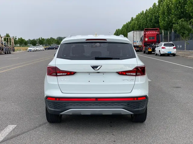 Jetta VS5 — Фото автомобиля 8