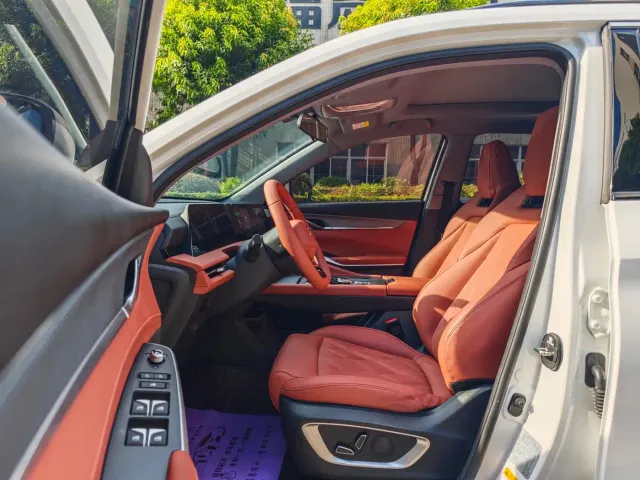 Changan CS75 Plus — Фото автомобиля 7