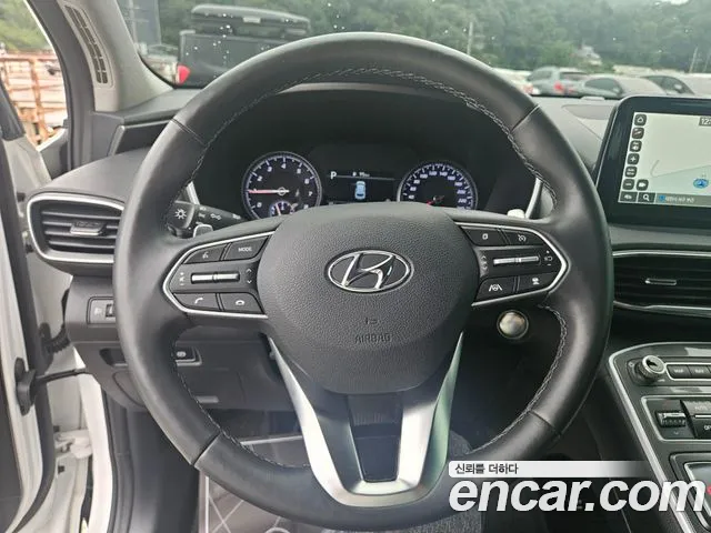 Hyundai Santafe Новый Santa Fe Бензин 2.5T 2WD — Фото автомобиля 17