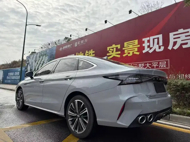 Chery Arrizo 8 — Фото автомобиля 9