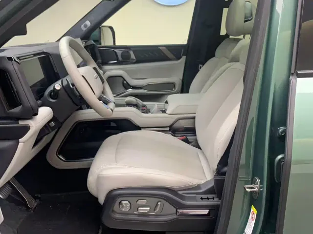 BYD FangChengBao Leopard 8 — Фото автомобиля 8