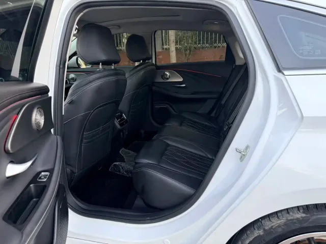 Chery Arrizo 8 — Фото автомобиля 7