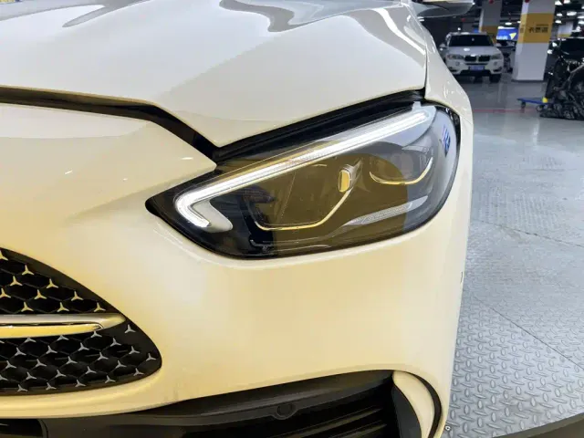 Mercedes-Benz C-Class — Фото автомобиля 8