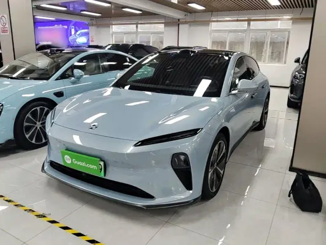 Фотография автомобиля — Nio ET5 Touring