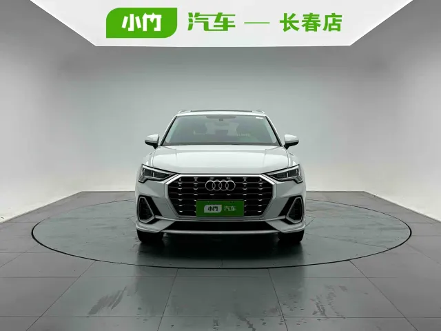 Audi Q3 — Фото автомобиля 2