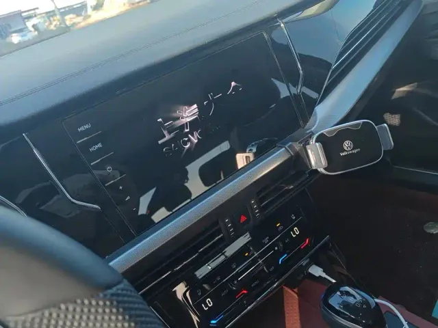 Volkswagen Passat — Фото автомобиля 13