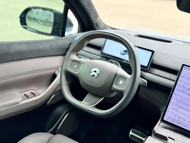 Nio ES7 — Фото автомобиля 12
