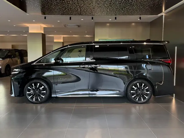 Toyota Vellfire — Фото автомобиля 6