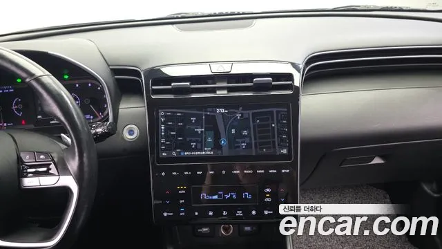 Hyundai Tucson Tucson (NX4) Дизель 2.0 4WD — Фото автомобиля 14