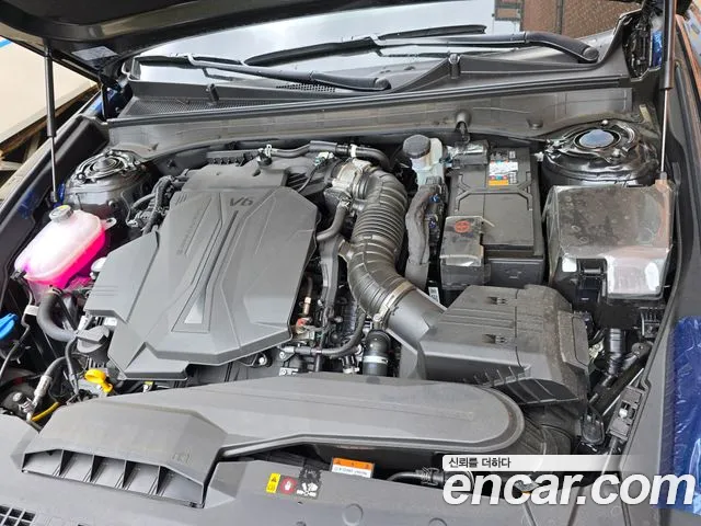 Hyundai Grandeur GN7 — Фото автомобиля 6