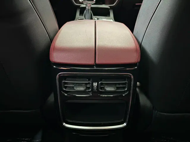 Jetour X70 Plus — Фото автомобиля 18