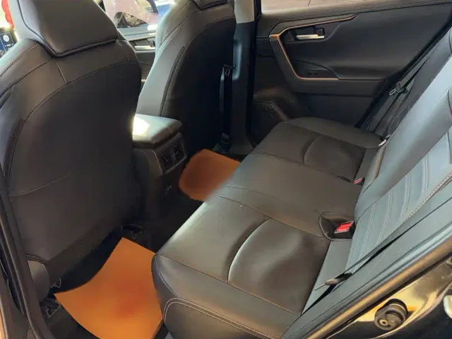 Toyota Wildlander — Фото автомобиля 15