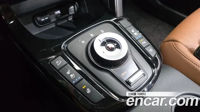Kia Seltos Новый Seltos Бензин 2.0 2WD — Фото автомобиля 9