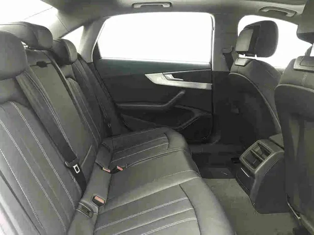 Audi A4L — Фото автомобиля 7
