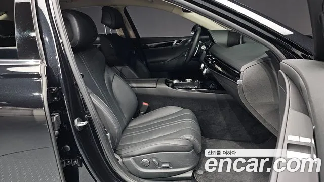 Genesis G80 RG3 — Фото автомобиля 15