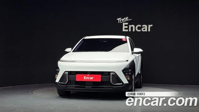 Hyundai Kona SX2 — Фото автомобиля 3