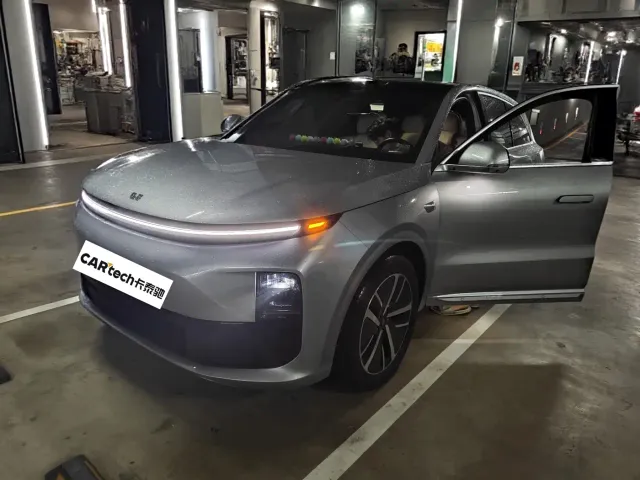 Фотография автомобиля — Li Auto L6