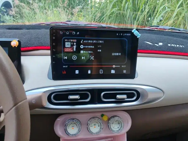 Wuling Hongguang Mini EV — Фото автомобиля 13