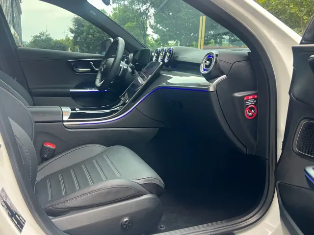 Mercedes-Benz C-Class — Фото автомобиля 9