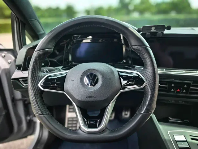 Volkswagen Golf 2023 Facelift 280TSI DSG R-Line Lite — Фото автомобиля 17