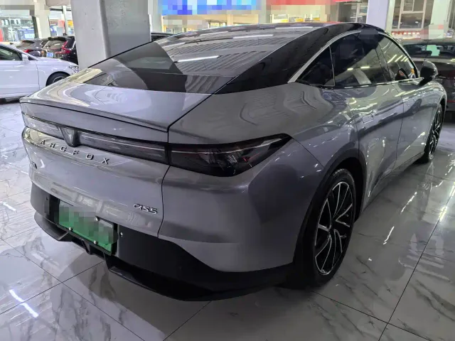 ARCFOX Arcfox Alpha S5 2024 560MAX 185kW — Фото автомобиля 6