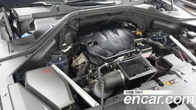 Genesis GV80 2.5T Бензин AWD — Фото автомобиля 6