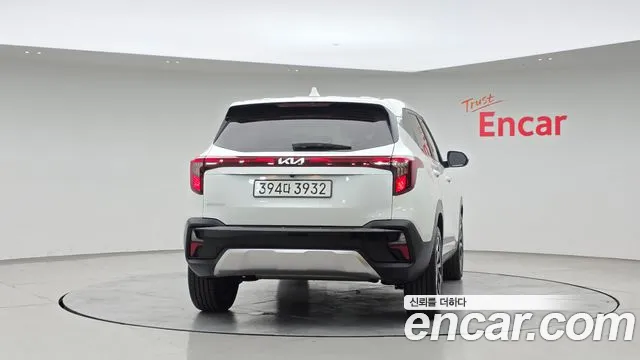 Kia Seltos New — Фото автомобиля 4