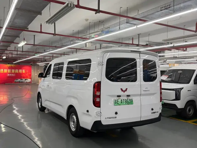 Wuling Yangguang Pro — Фото автомобиля 7