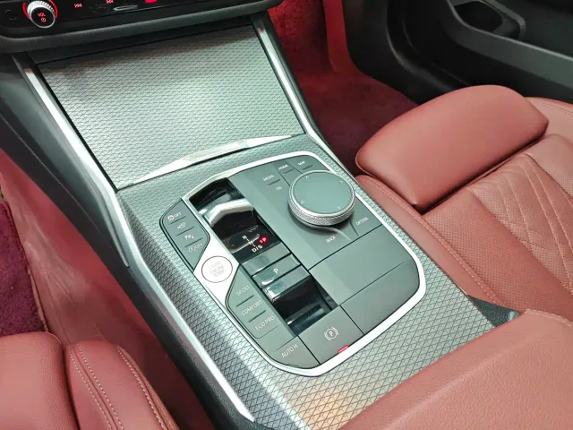 BMW 3 Series — Фото автомобиля 14