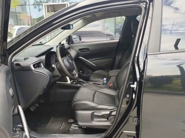 Toyota Frontlander — Фото автомобиля 5