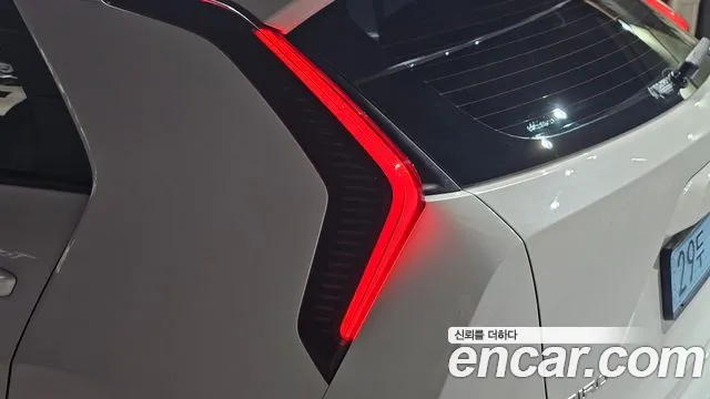 Kia Niro All Niro EV Earth — Фото автомобиля 22